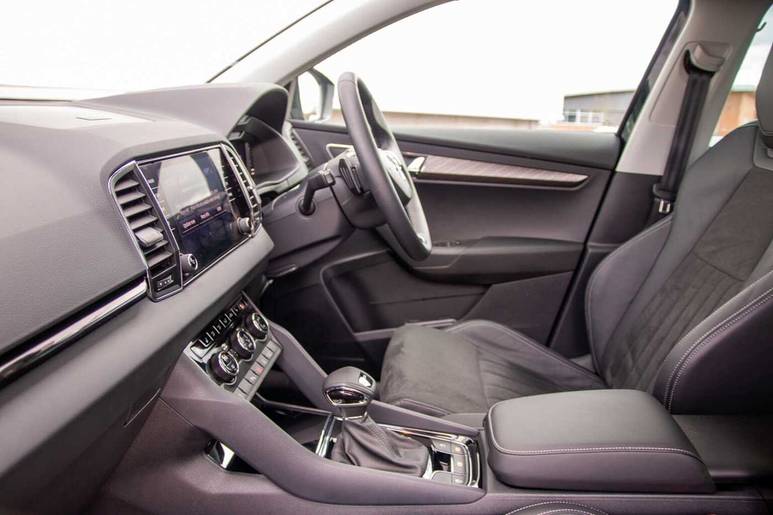 SKODA Karoq SUV 1.5 TSI (150ps) SE L ACT DSG