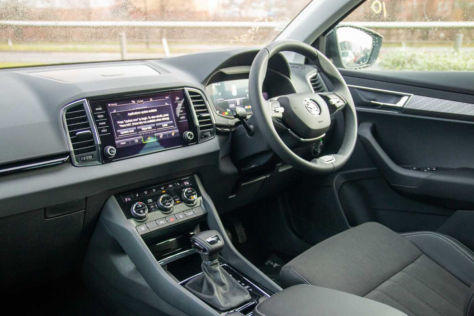 SKODA Karoq SUV 1.5 TSI (150ps) SE L ACT DSG