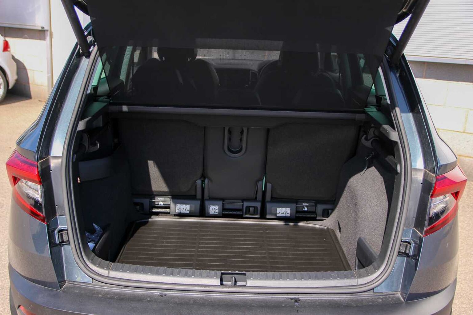 SKODA Karoq SUV 1.5 TSI (150ps) SE L