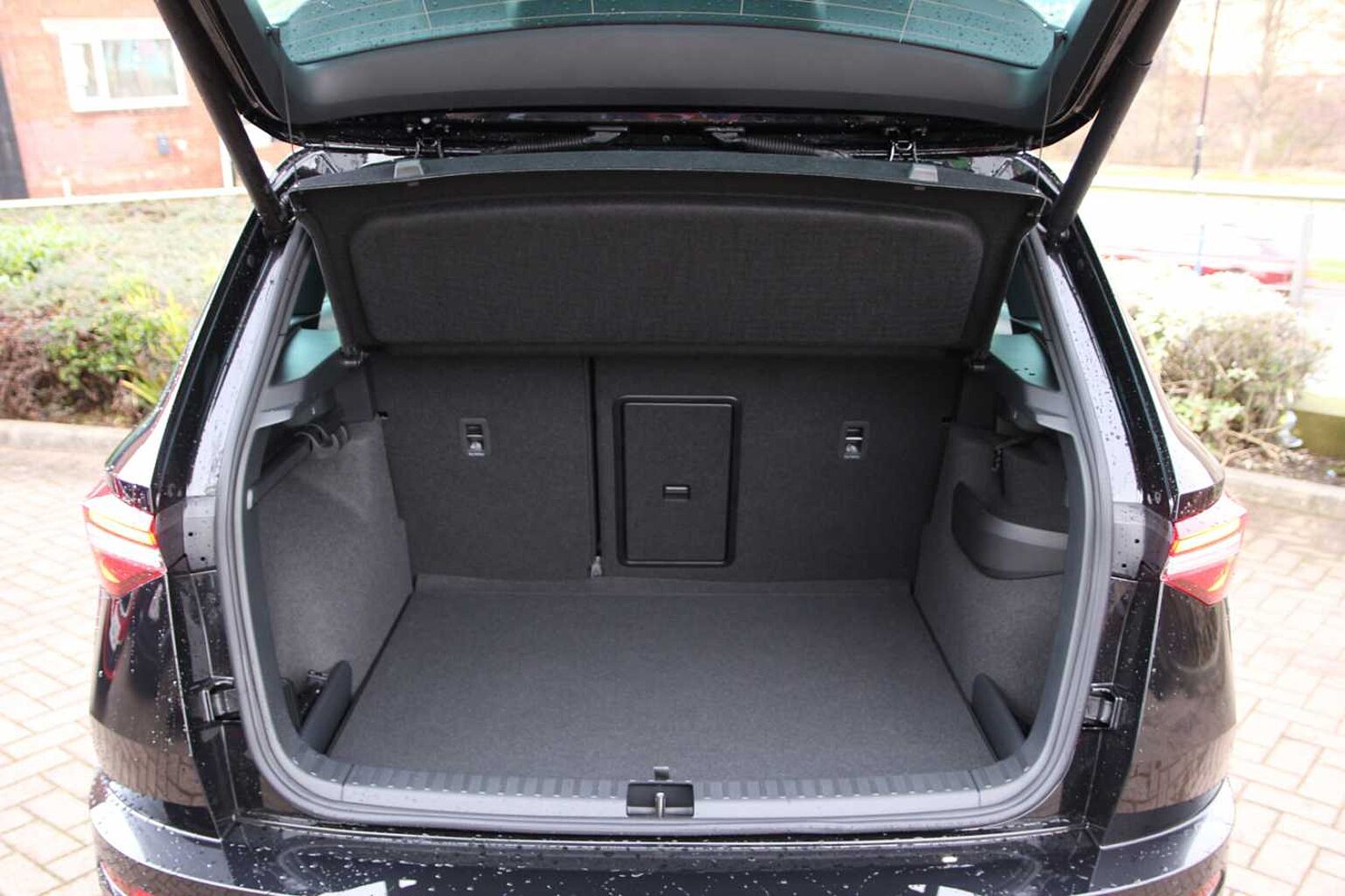 SKODA Karoq SUV 1.5 TSI (150ps) SportLine ACT DSG