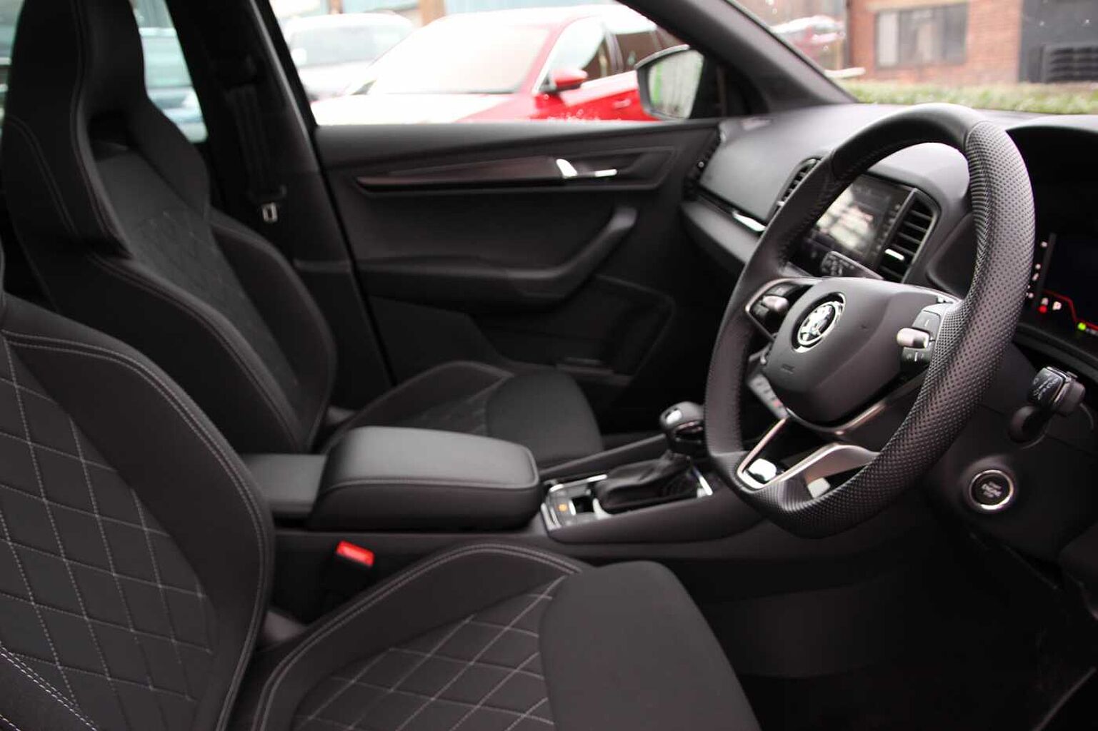 SKODA Karoq SUV 1.5 TSI (150ps) SportLine ACT DSG