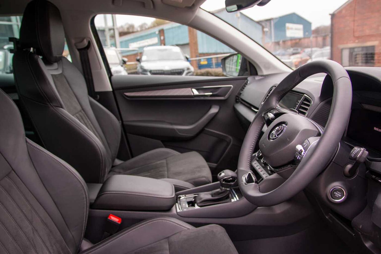SKODA Karoq SUV 1.5 TSI (150ps) SE L ACT DSG