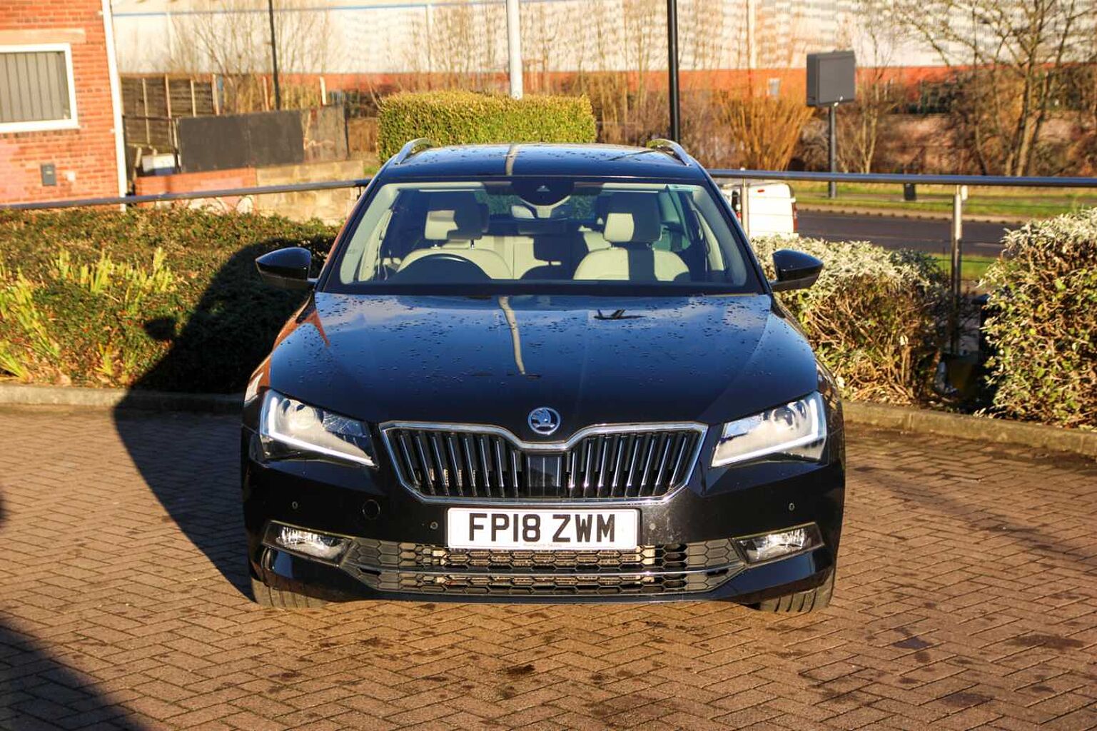 SKODA Superb 2.0 TDI (150ps) Laurin & Klement DSG