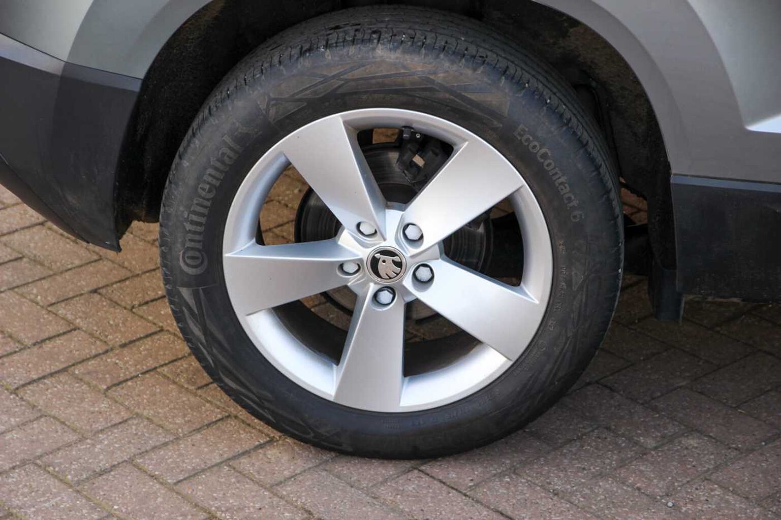 SKODA Karoq SUV 1.5 TSI (150ps) SE ACT DSG
