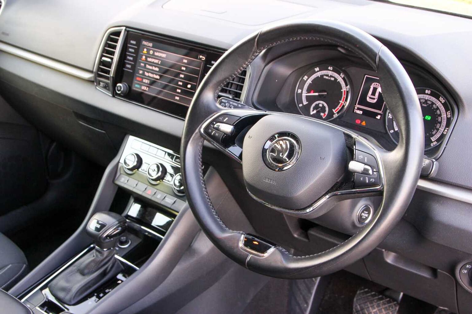 SKODA Karoq SUV 1.5 TSI (150ps) SE ACT DSG