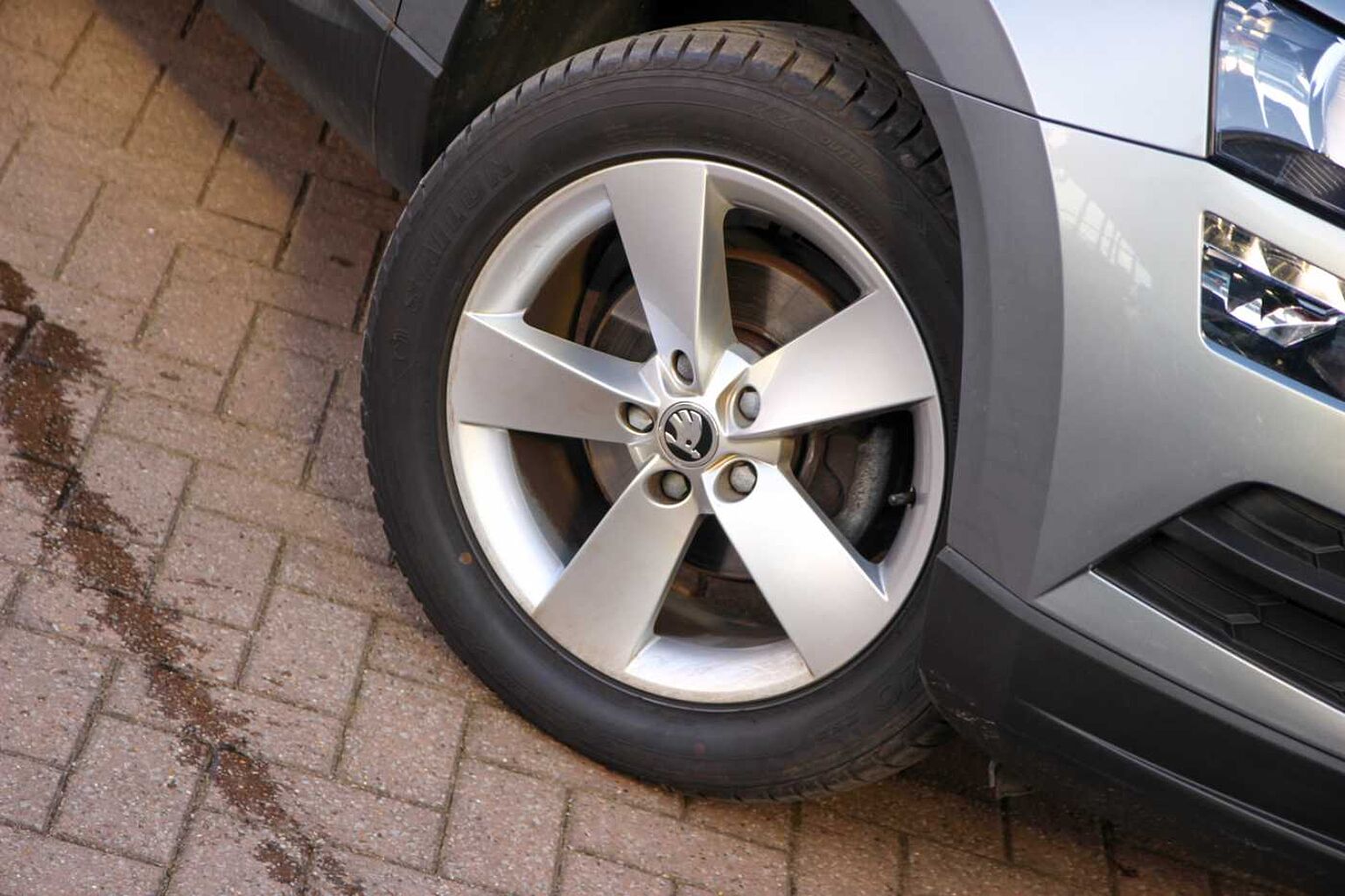 SKODA Karoq SUV 1.5 TSI (150ps) SE ACT DSG