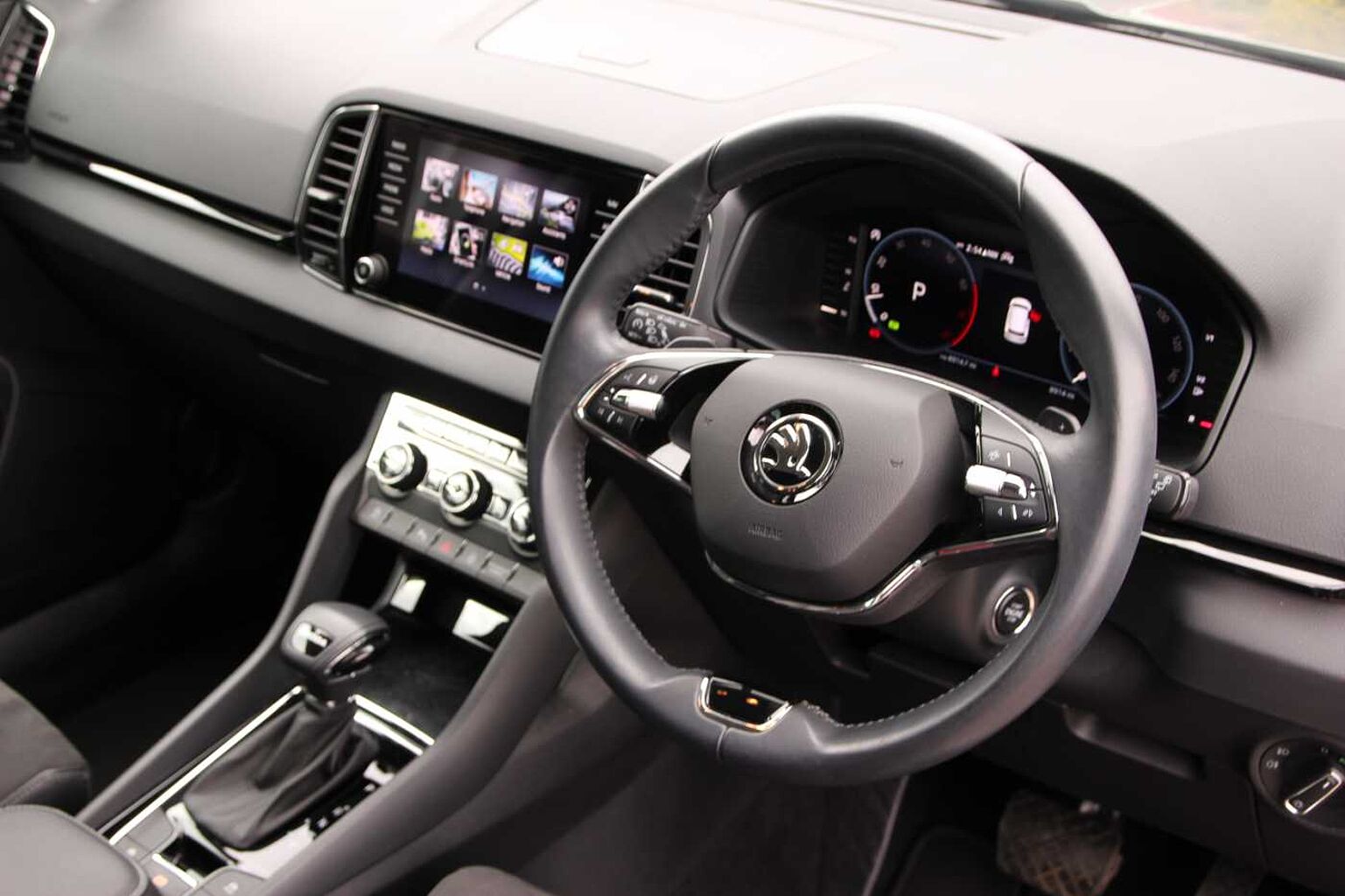 SKODA Karoq SUV 1.5 TSI (150ps) SE L ACT DSG