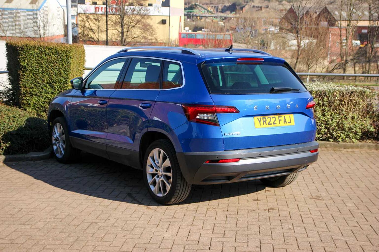 SKODA Karoq SUV 1.0 TSI (110ps) SE L