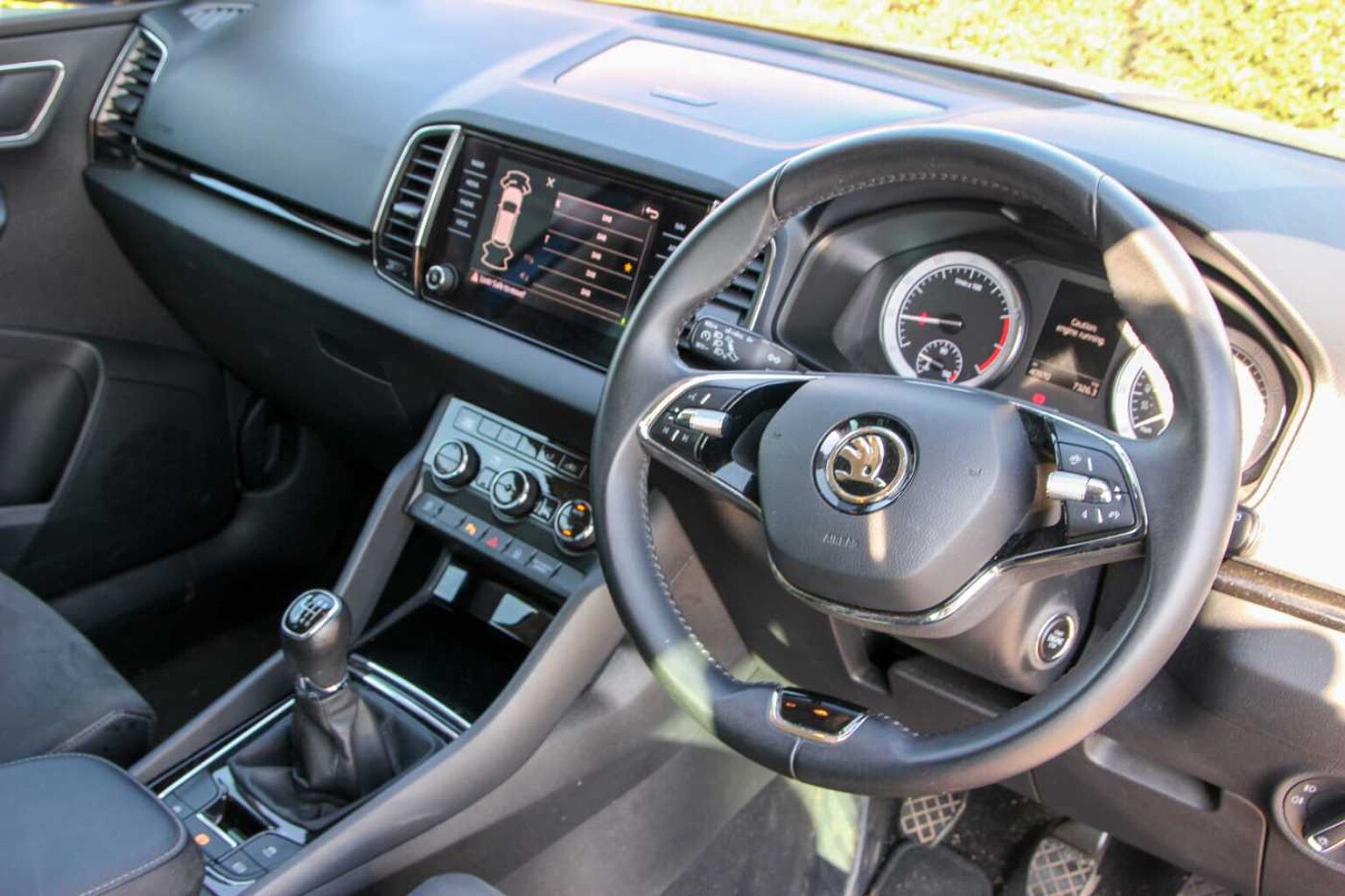 SKODA Karoq SUV 1.0 TSI (110ps) SE L